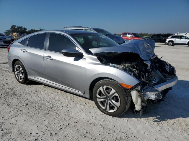 Photo 4 from auction – 2018 HONDA CIVIC LX with VIN 19XFC2F50JE029801