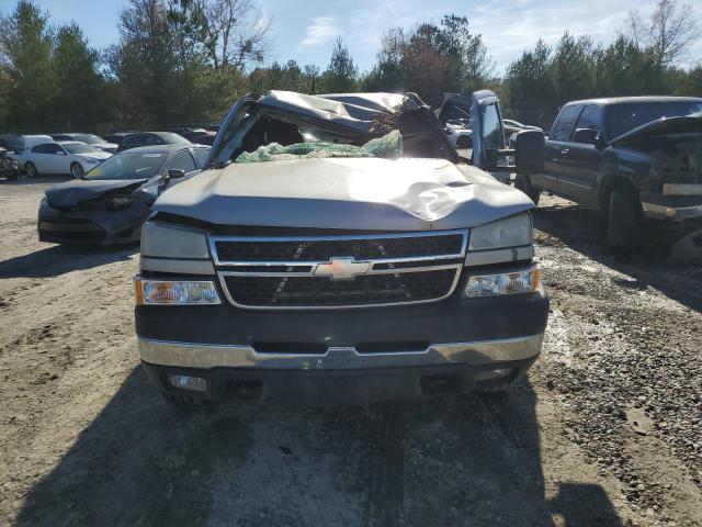 Photo 5 from auction – 2006 CHEVROLET SILVERADO with VIN 1GCHK29U36E172033