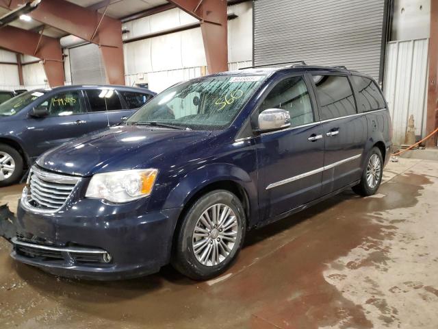 CHRYSLER TOWN & COU 2013 with VIN 2C4RC1CG1DR531362 - Photo from auction