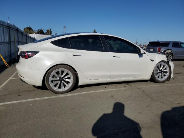 Снимка 3 от търг – 2022 TESLA MODEL 3 с VIN 5YJ3E1EB8NF166211