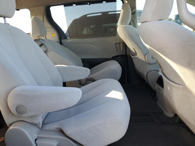 Photo 11 from auction – 2012 TOYOTA SIENNA LE with VIN 5TDKK3DC6CS204358