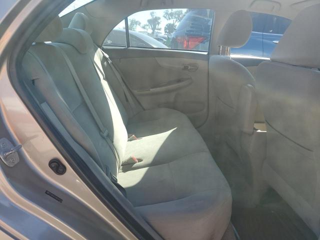 Zdjęcie 10 z aukcji – 2010 TOYOTA COROLLA BA z VIN 2T1BU4EE4AC231712