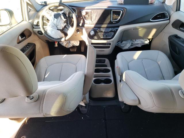 Photo 8 from auction – 2017 CHRYSLER PACIFICA T with VIN 2C4RC1DG2HR634388