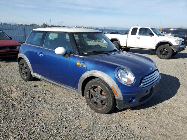 Photo 4 from auction – 2008 MINI COOPER with VIN WMWMF33528TT59477