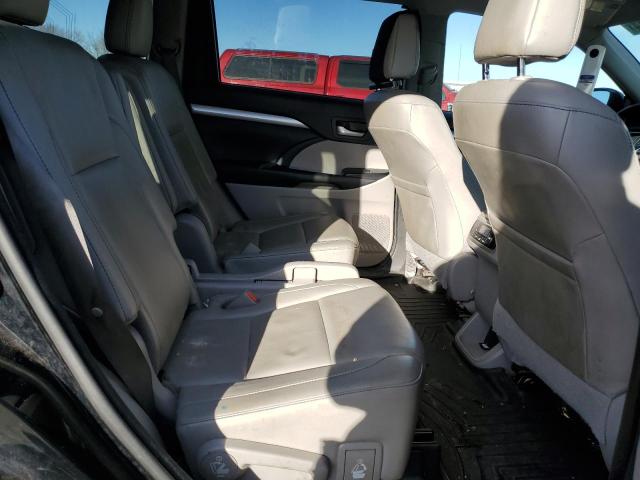 Photo 11 from auction – 2017 TOYOTA HIGHLANDER with VIN 5TDJZRFH6HS520577