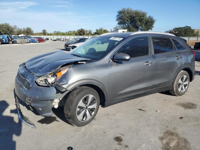 KIA NIRO FE 2017 with VIN KNDCB3LC6H5038863 - Photo from auction