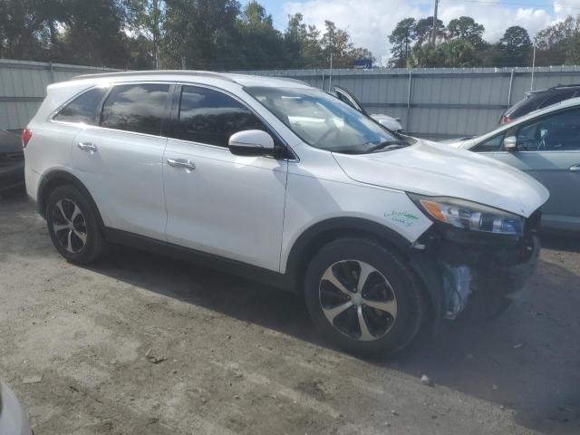 Photo 4 from auction – 2016 KIA SORENTO EX with VIN 5XYPH4A19GG185384