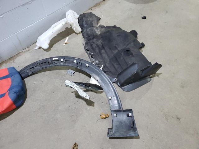 Photo 13 from auction – 2020 FORD EXPLORER X with VIN 1FMSK8DH5LGD11612