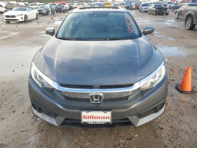 Foto 5 de la subasta – 2017 HONDA CIVIC EX con VIN 2HGFC2F89HH512892
