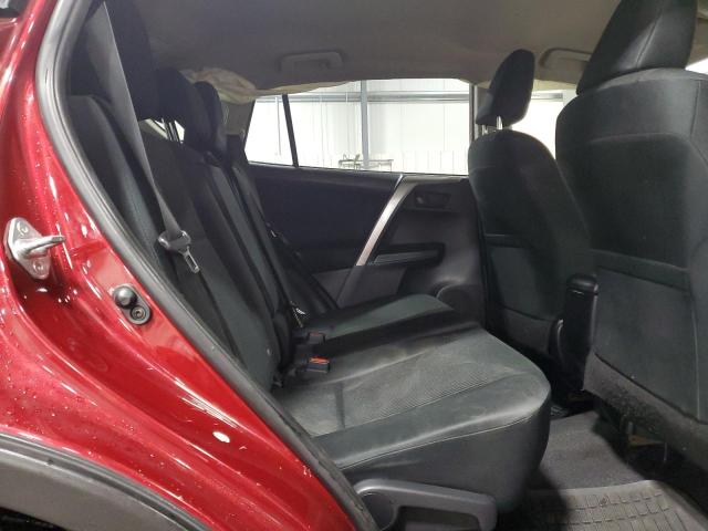Photo 11 from auction – 2018 TOYOTA RAV4 LE with VIN JTMZFREV1JD120964