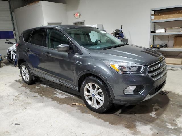 Photo 4 from auction – 2017 FORD ESCAPE SE with VIN 1FMCU9GD2HUF03088