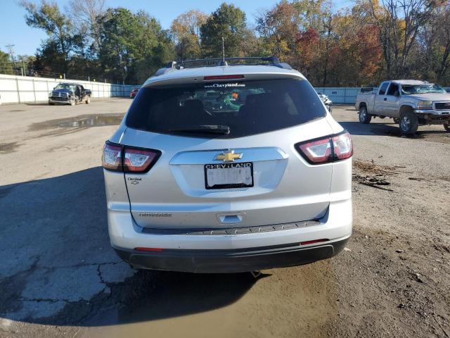 Photo 6 from auction – 2017 CHEVROLET TRAVERSE with VIN 1GNKRFED2HJ311021