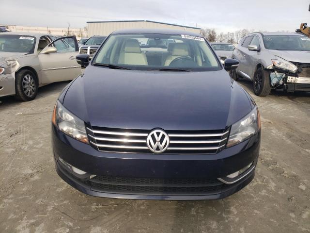 Photo 5 from auction – 2015 VOLKSWAGEN PASSAT S with VIN 1VWAS7A3XFC079262