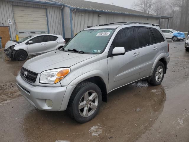 TOYOTA RAV4 2005 with VIN JTEHD20V656037519 - Photo from auction
