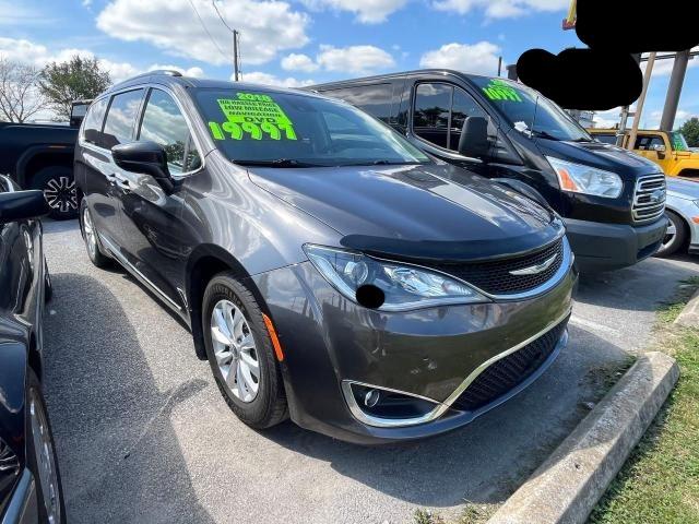 CHRYSLER PACIFICA T 2018 with VIN 2C4RC1EGXJR106344 - Photo from auction