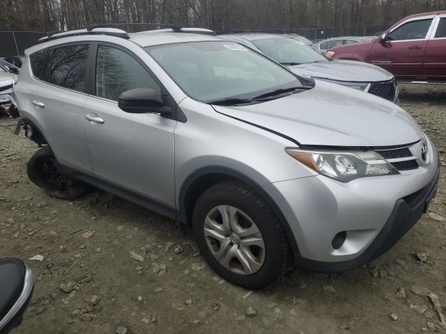 Photo 4 from auction – 2015 TOYOTA RAV4 LE with VIN JTMBFREV2FD150614
