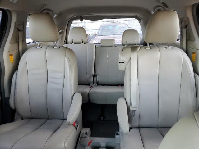 Photo 10 from auction – 2014 TOYOTA SIENNA XLE with VIN 5TDYK3DC2ES463779