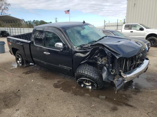 Photo 4 from auction – 2007 CHEVROLET SILVERADO with VIN 1GCEK19J67Z628104