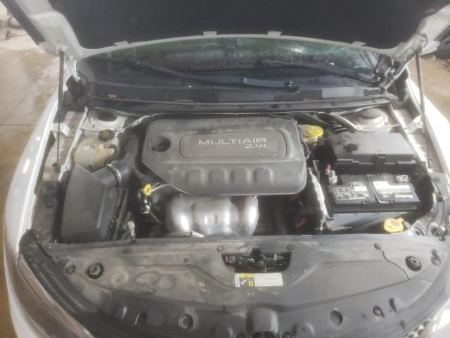 Photo 11 from auction – 2015 CHRYSLER 200 C with VIN 1C3CCCCB8FN648379