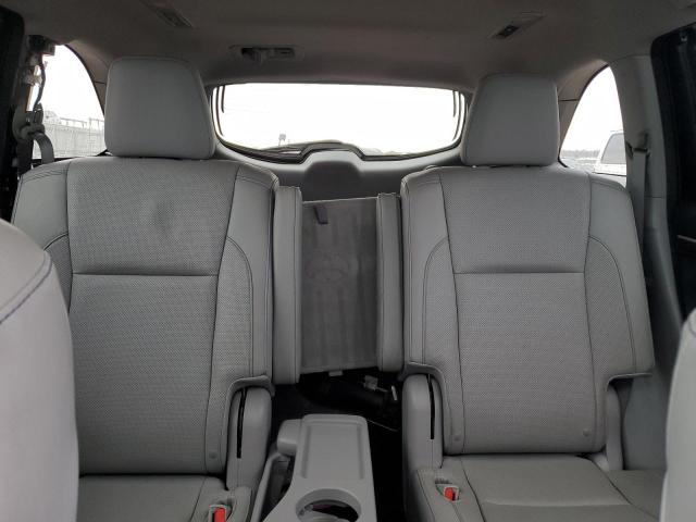 Photo 10 from auction – 2016 TOYOTA HIGHLANDER with VIN 5TDDKRFH7GS266250