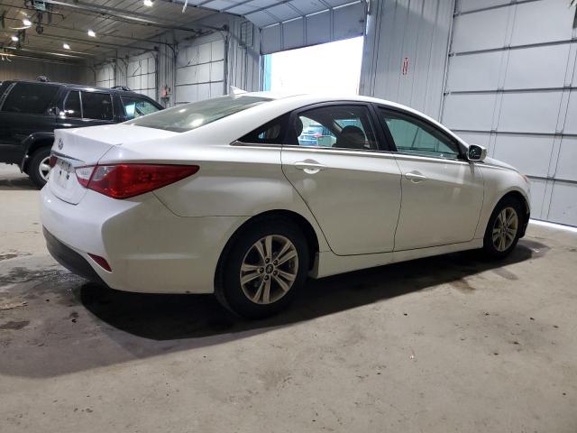 Photo 3 from auction – 2014 HYUNDAI SONATA GLS with VIN 5NPEB4AC6EH892930