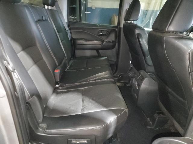 Photo 10 from auction – 2017 HONDA RIDGELINE with VIN 5FPYK3F55HB002624