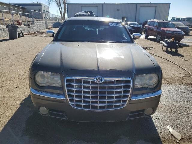 Photo 5 from auction – 2008 CHRYSLER 300C with VIN 2C3KA63H08H262784