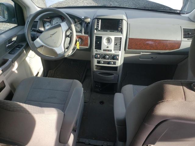 Photo 8 from auction – 2010 CHRYSLER TOWN & COU with VIN 2A4RR4DE6AR156863