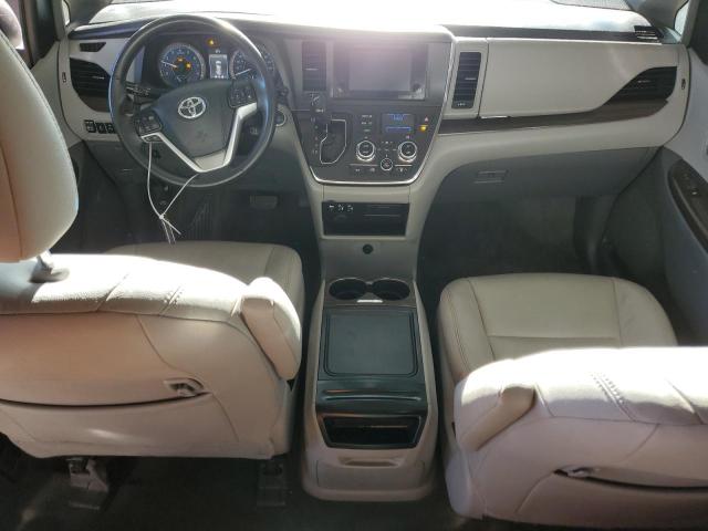 Photo 8 from auction – 2017 TOYOTA SIENNA XLE with VIN 5TDYZ3DC3HS899444