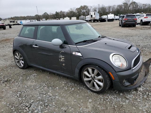 Photo 4 from auction – 2011 MINI COOPER S with VIN WMWSV3C50BTY13629
