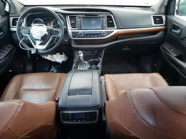 Photo 8 from auction – 2019 TOYOTA HIGHLANDER with VIN 5TDDZRFH4KS922053