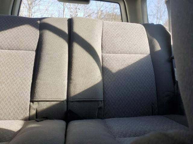 Photo 10 from auction – 2004 CHEVROLET TRACKER with VIN 2CNBJ134146901980