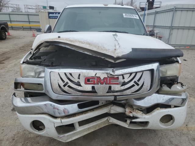 Photo 5 from auction – 2005 GMC NEW SIERRA with VIN 2GTEK13TX51332129