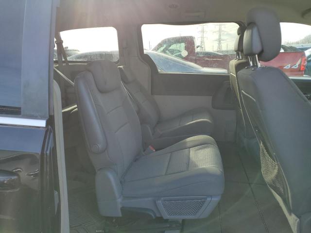 Photo 11 from auction – 2010 CHRYSLER TOWN & COU with VIN 2A4RR2D12AR357256
