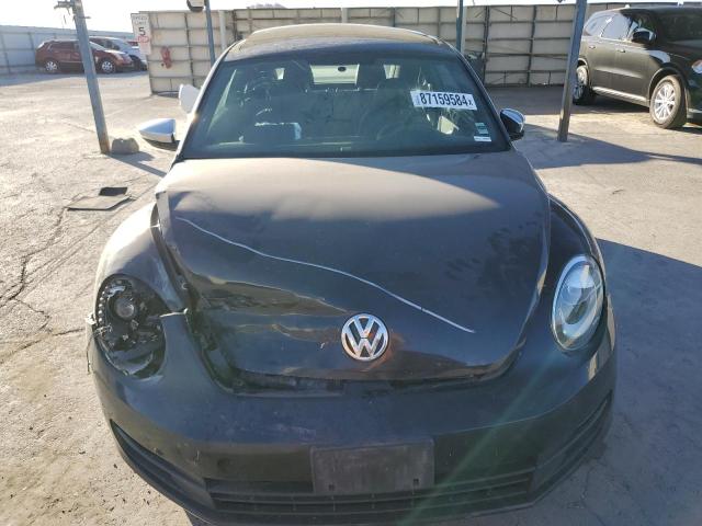 Photo 5 from auction – 2013 VOLKSWAGEN BEETLE with VIN 3VWJP7AT1DM680038