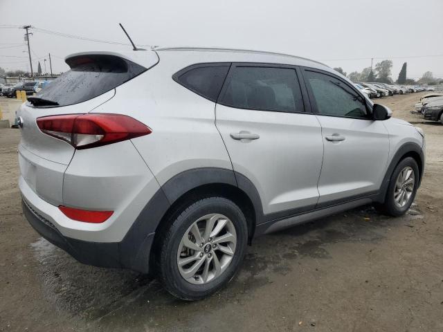 Photo 3 from auction – 2016 HYUNDAI TUCSON LIM with VIN KM8J33A42GU058897