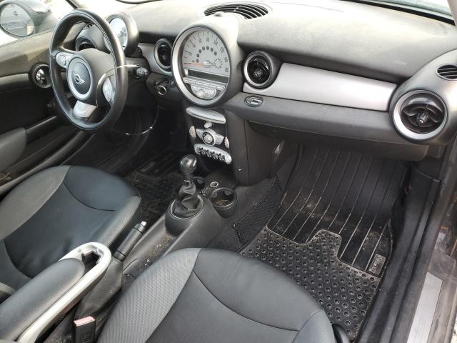 Photo 8 from auction – 2010 MINI COOPER with VIN WMWMF3C50ATZ22967