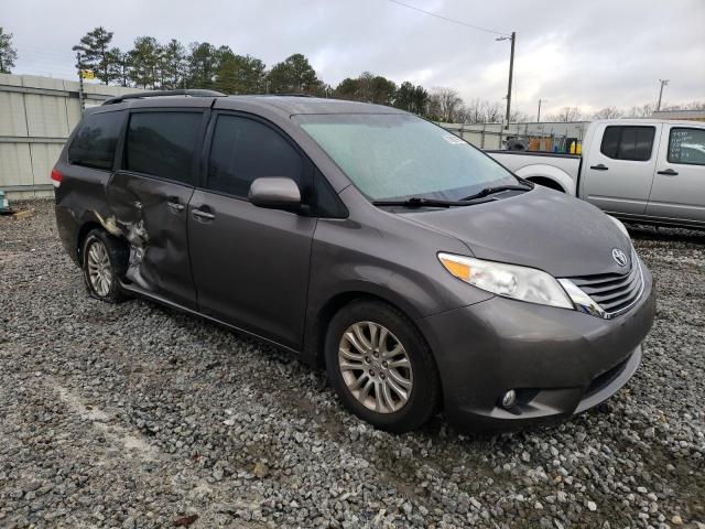 Photo 4 from auction – 2012 TOYOTA SIENNA XLE with VIN 5TDYK3DC2CS235939