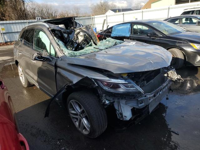 Photo 4 from auction – 2016 LINCOLN MKC RESERV with VIN 5LMCJ3D98GUJ11606