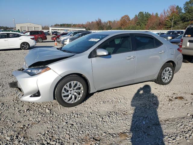 TOYOTA COROLLA L 2017 with VIN 5YFBURHE8HP606665 - Photo from auction