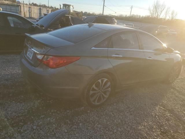 Photo 3 from auction – 2013 HYUNDAI SONATA with VIN 5NPEC4AB8DH582670