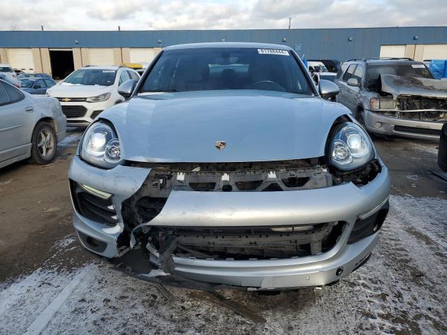 Photo 5 from auction – 2016 PORSCHE CAYENNE with VIN WP1AF2A27GKA42578