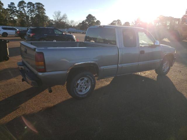 Photo 3 from auction – 2001 CHEVROLET SILVERADO with VIN 2GCEC19T211135602