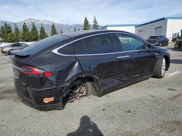 Photo 3 from auction – 2016 TESLA MODEL X with VIN 5YJXCBE27GF002089