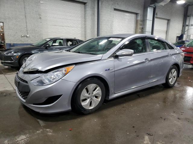 HYUNDAI SONATA HYB 2015 with VIN KMHEC4A47FA133942 - Photo from auction