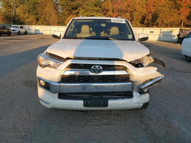 Photo 5 from auction – 2019 TOYOTA 4RUNNER SR with VIN JTEZU5JR3K5200104