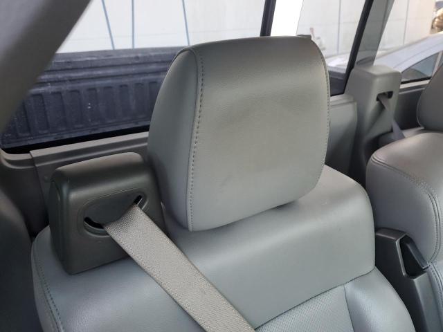 Photo 11 from auction – 2005 FORD F150 with VIN 1FTRF12285NA49533