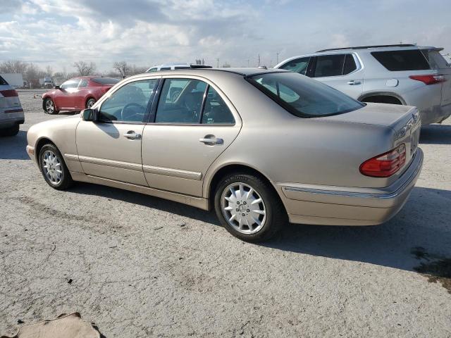 Photo 2 from auction – 2000 MERCEDES-BENZ E 320 with VIN WDBJF65J2YB152898