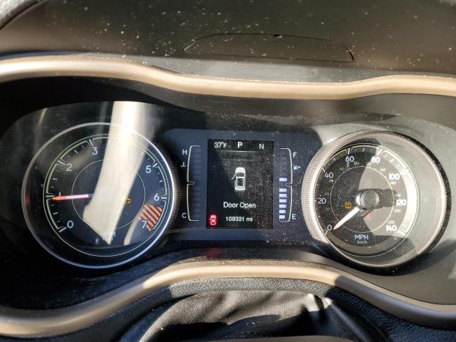 Photo 9 from auction – 2014 JEEP CHEROKEE L with VIN 1C4PJLCB9EW172252