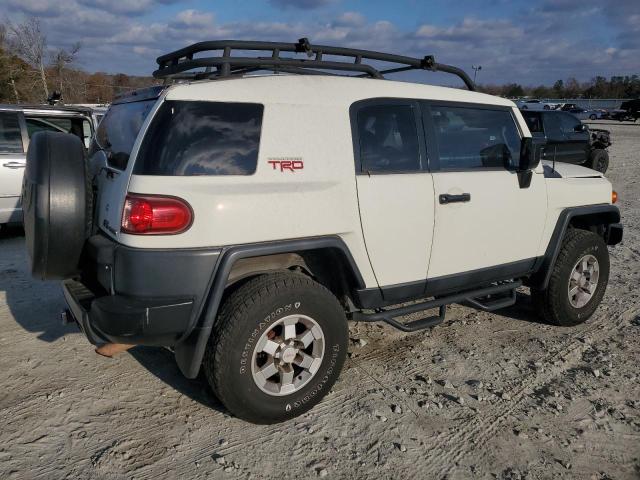 Photo 3 from auction – 2011 TOYOTA FJ CRUISER with VIN JTEBU4BF9BK109498